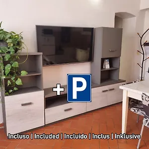 https://casa-mille-baci.it-tuscanyhotel.com