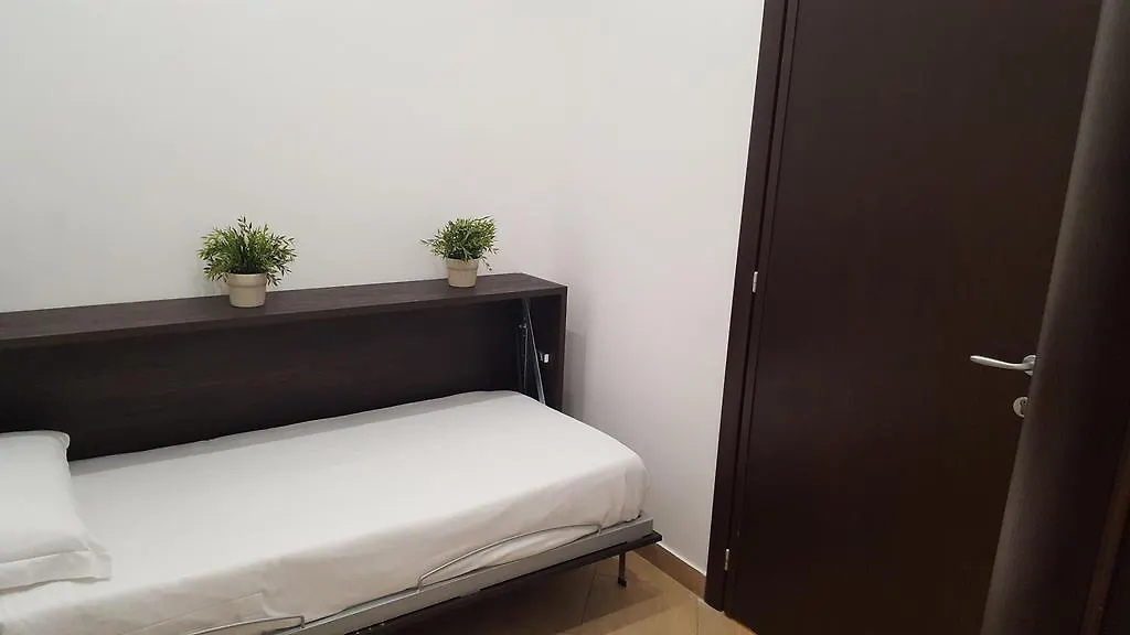 Una Finestra Su Monti Rzym Pensjonat